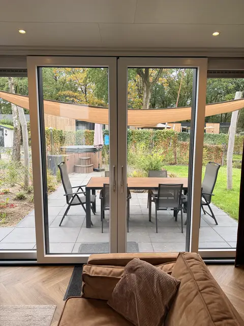 Openslaande deuren naar het terras